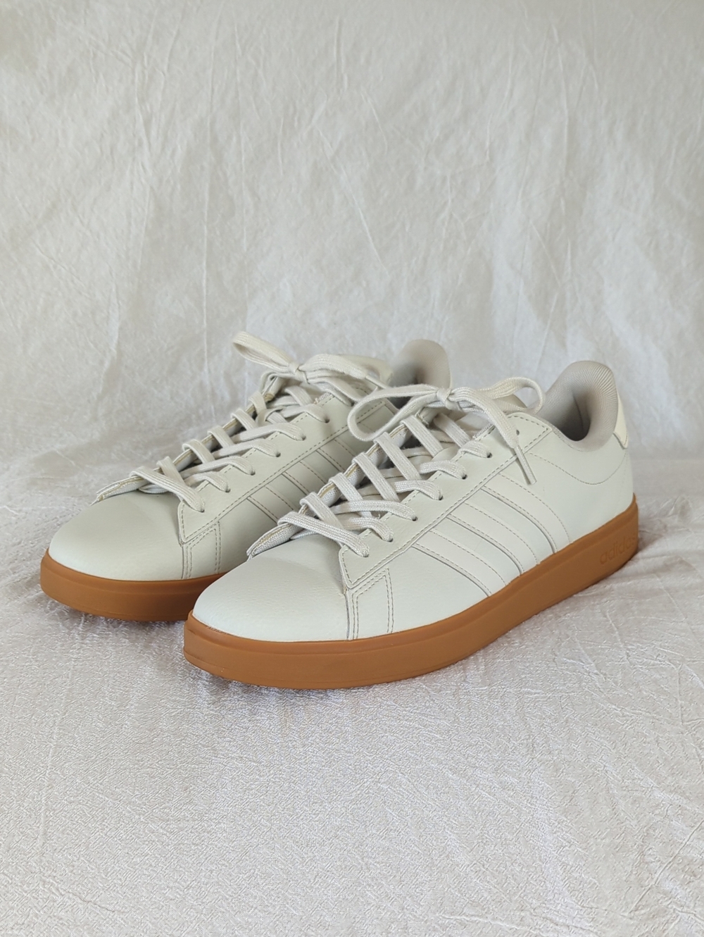 adidas Grand Court 2.0 Off White Cream Gum Sneakers Mens 11 IE5256
